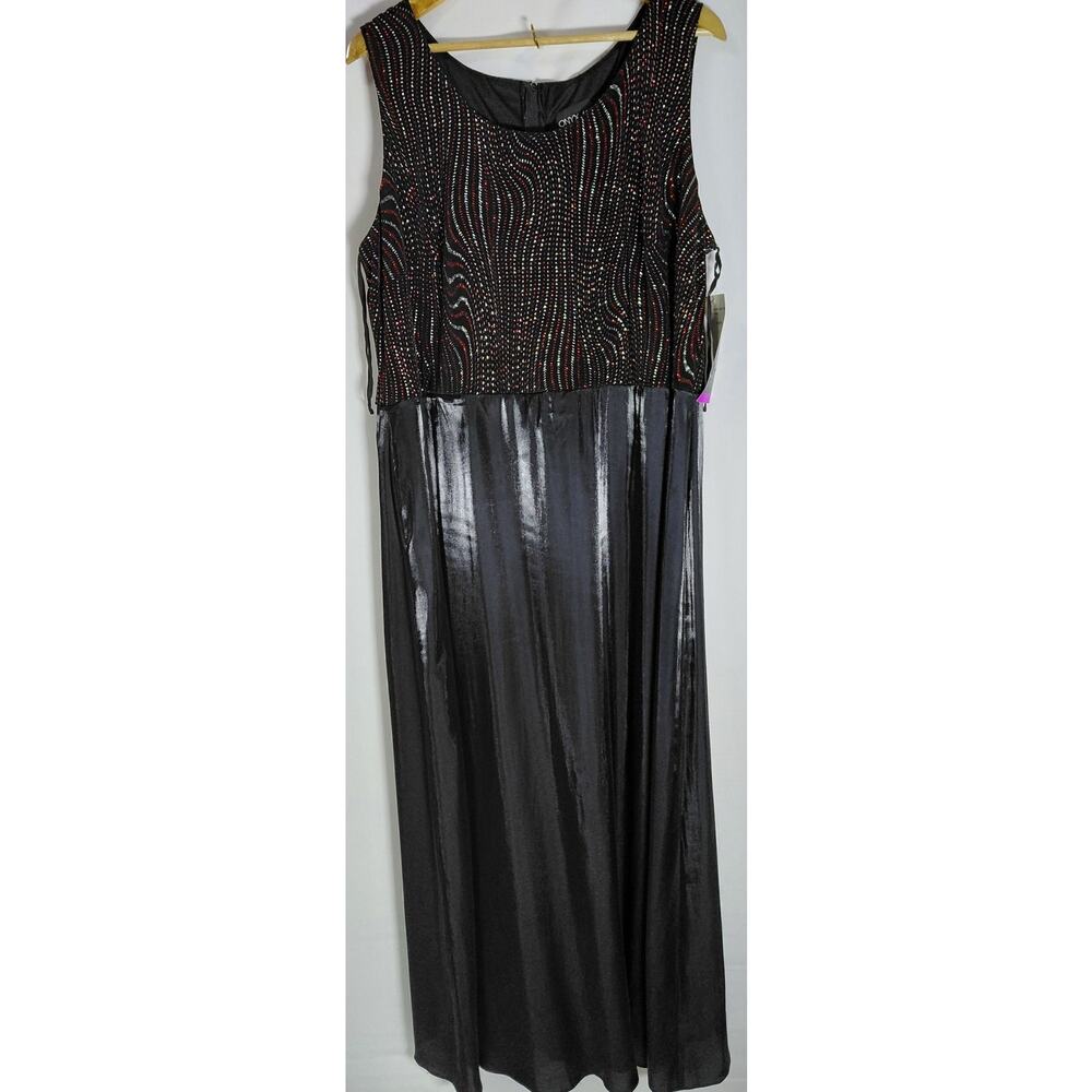 IP9 NWT ONYX Nite Made in USA Sleeveless Dress Solid Polyester Long Size 24